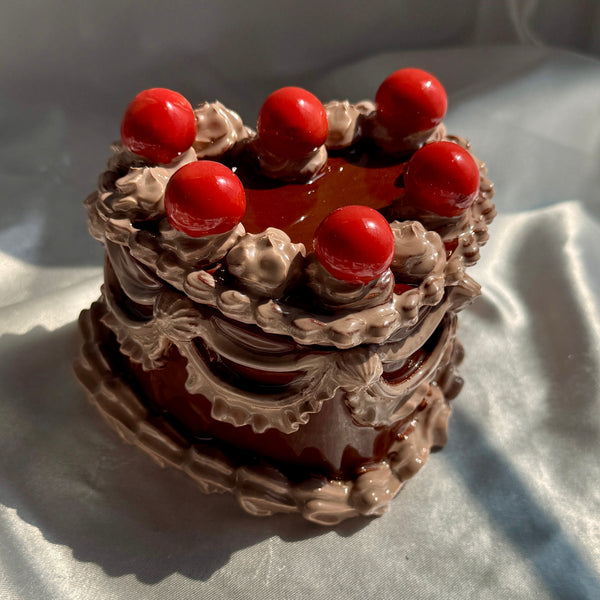 Mini Chocolate Cake Box