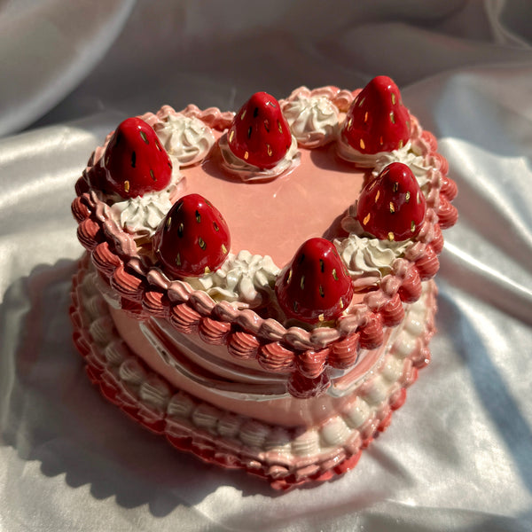 Pink Strawberries Cake Box