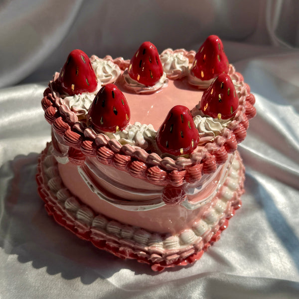 Pink Strawberries Cake Box