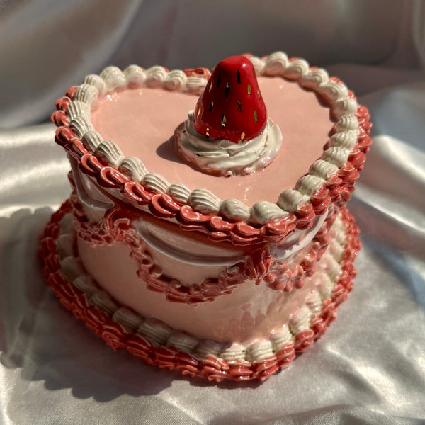 Pink Strawberry Cake Box