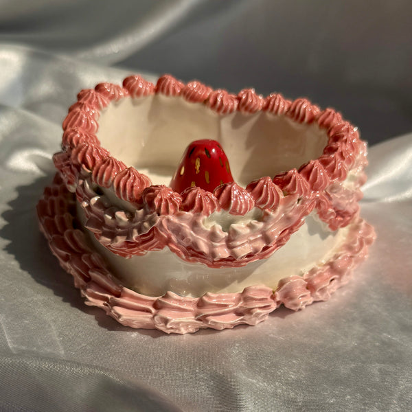 Vanilla Cake Dish