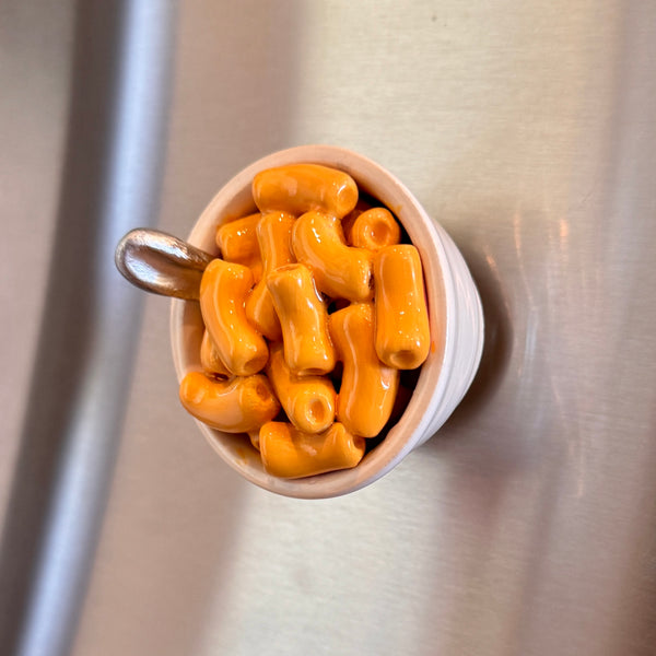 Mac n' Cheese Magnet (Preorder)