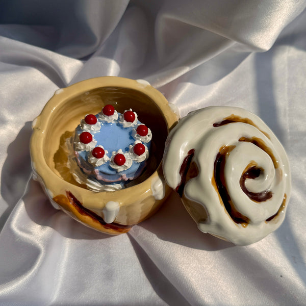 Cinnabun Box PREORDER