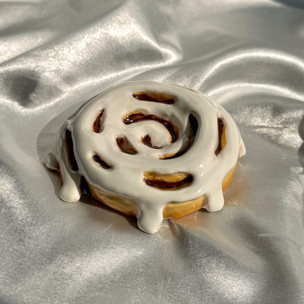 Cinnabun Spoon Rest/Ring Dish (Preorder)