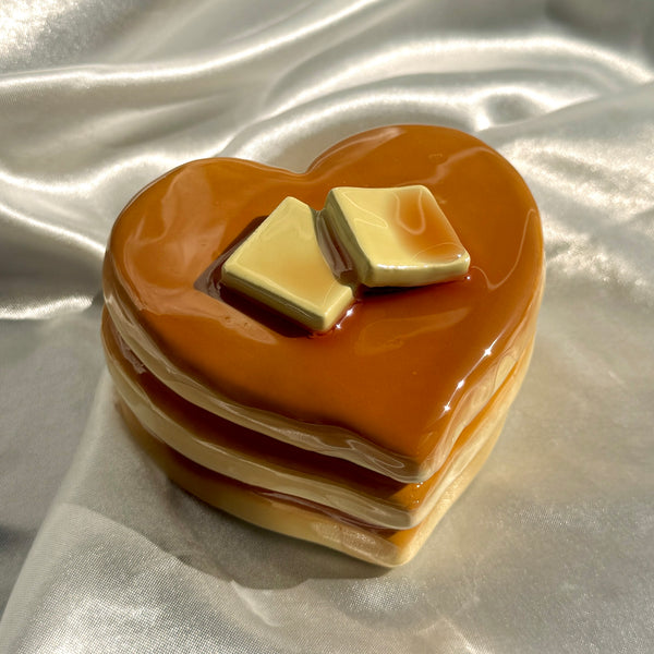 Mini Heart Pancake Box (Preorder)
