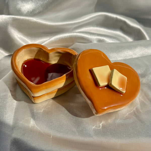 Mini Heart Pancake Box (Preorder)