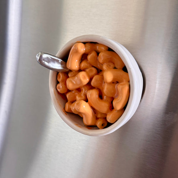 Mac n' Cheese Magnet PREORDER