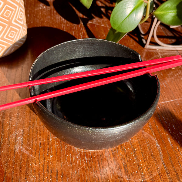 Sparkly Black Ramen Bowl with Chopsticks