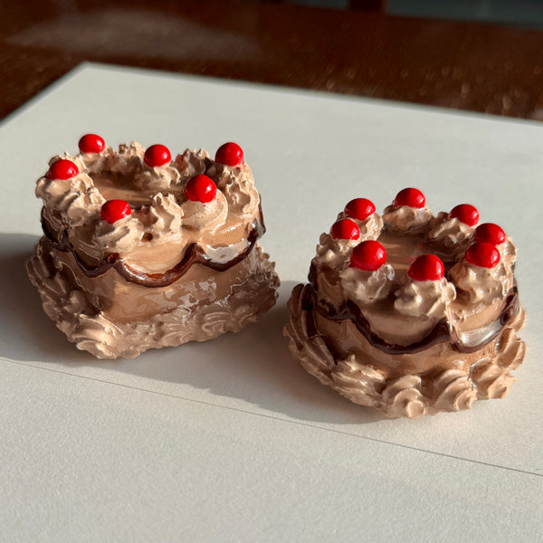 Chocolate Cake Magnets PREORDER