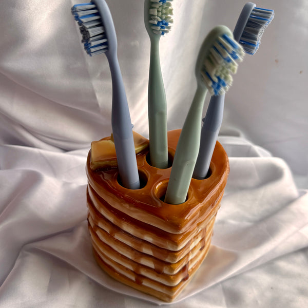 Heart Pancake Toothbrush Holder