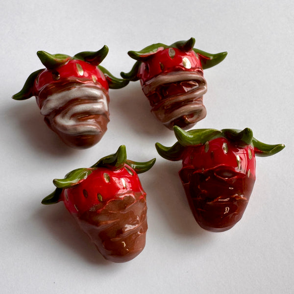 Chocolate Strawberry Magnets