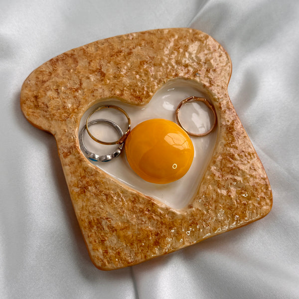 PREORDER Egg-in-a-Basket Dish