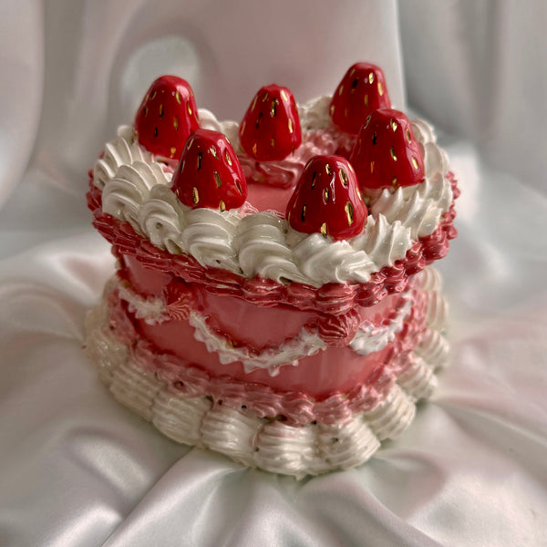 Full Fancy Strawberry Cake Box