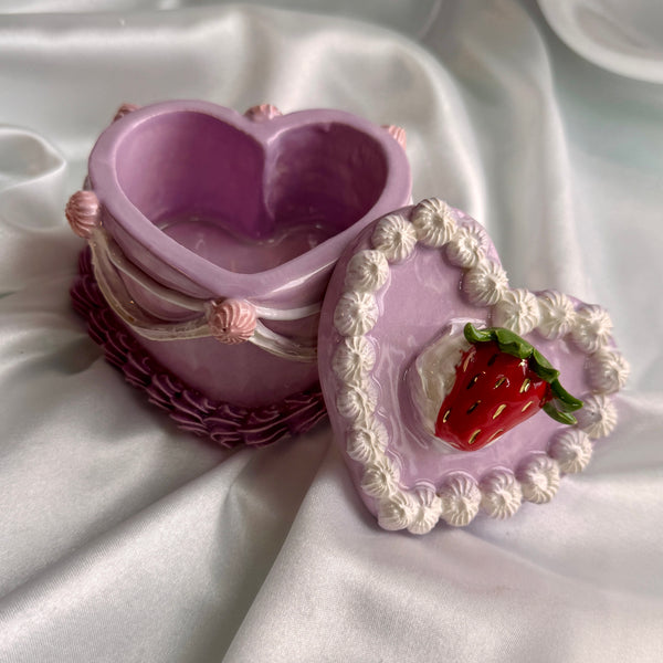 Mini Lavender Cake Box