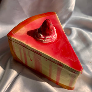 Strawberry Cheesecake Slice Box FINAL SALE