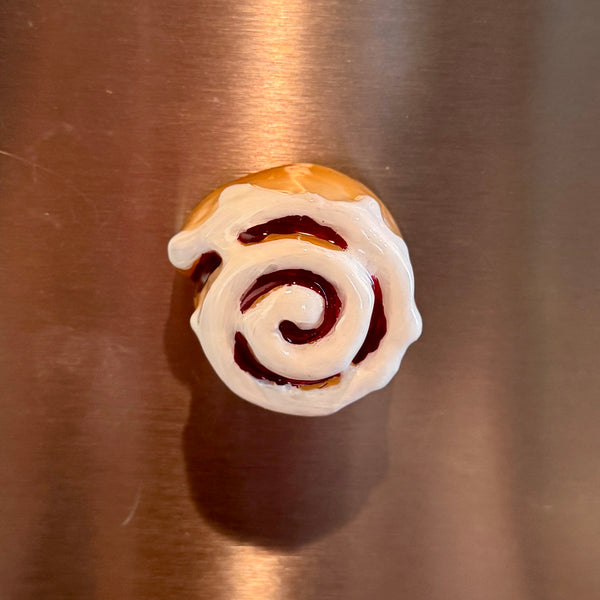 PREORDER Cinnabun Magnet